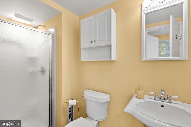 1022 Tyler Ave, Annapolis, MD 21403 - bathroom with a shower stall