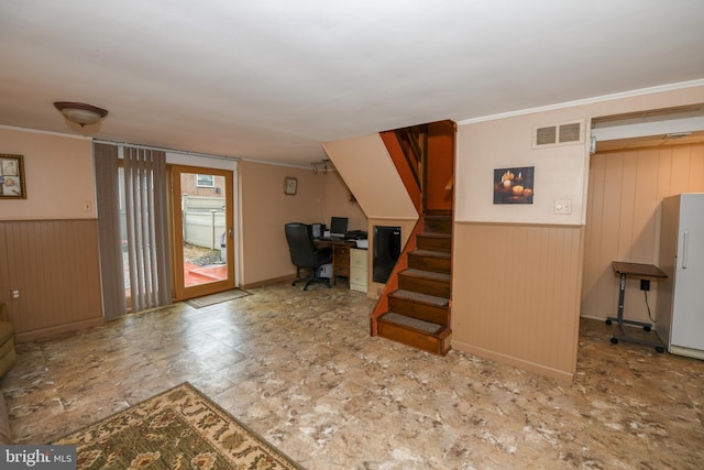 entrance foyer featuring ornamental molding