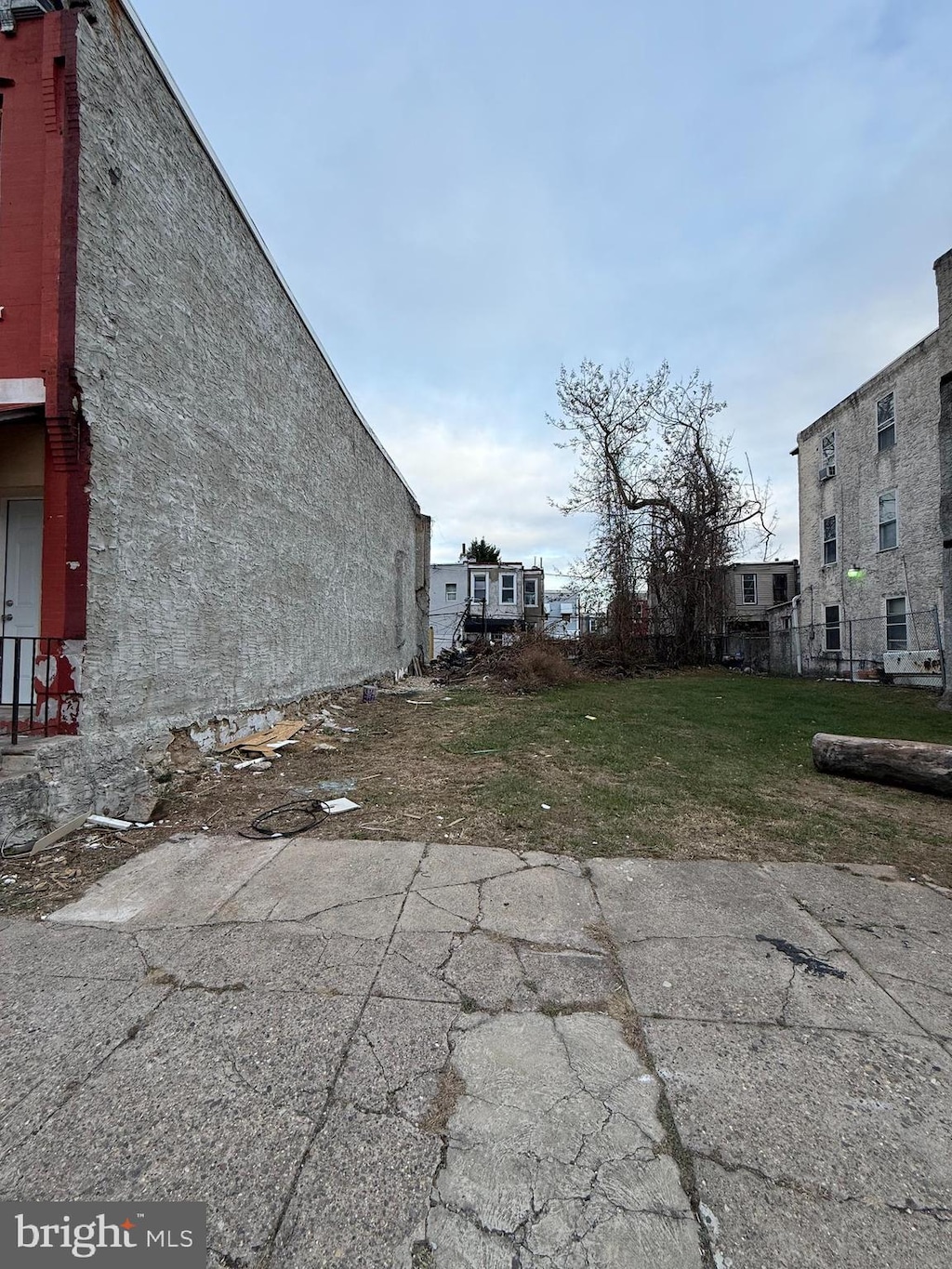 1815 N 24th St, Philadelphia, PA 19121