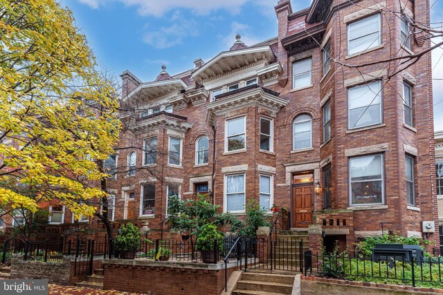 view of townhome / multi-family property