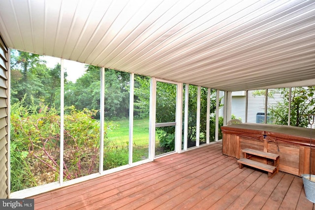 view of sunroom / solarium