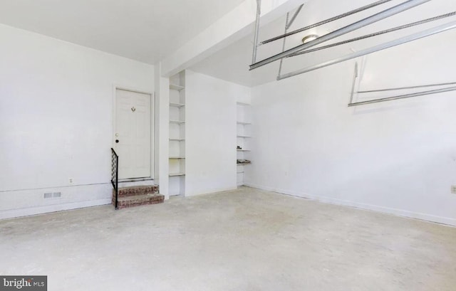 6614 Quander Rd, Alexandria, VA 22307 - view of garage
