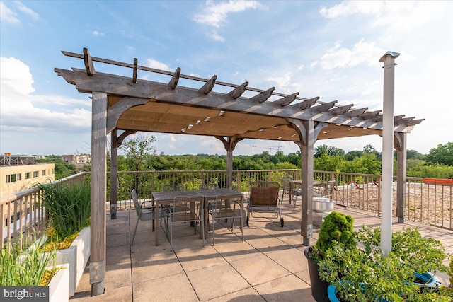 view of patio featuring a pergola