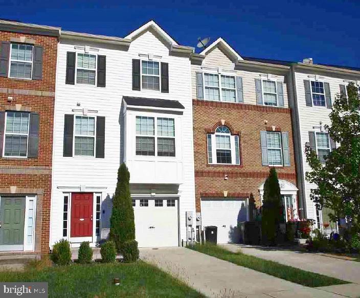 view of townhome / multi-family property