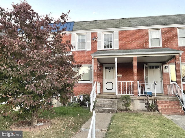 view of townhome / multi-family property