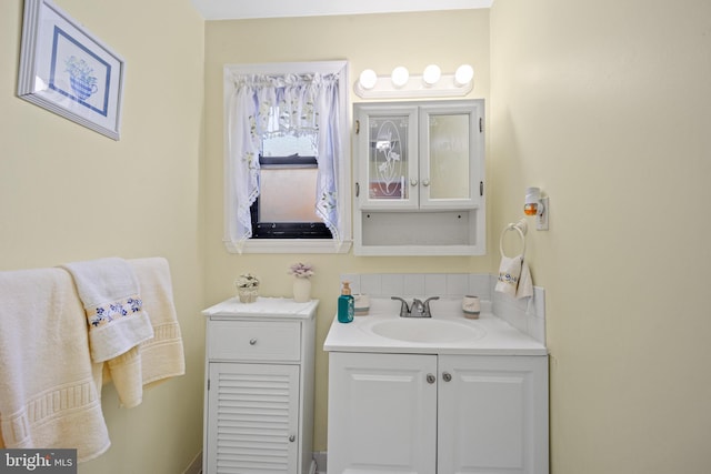 bathroom with vanity