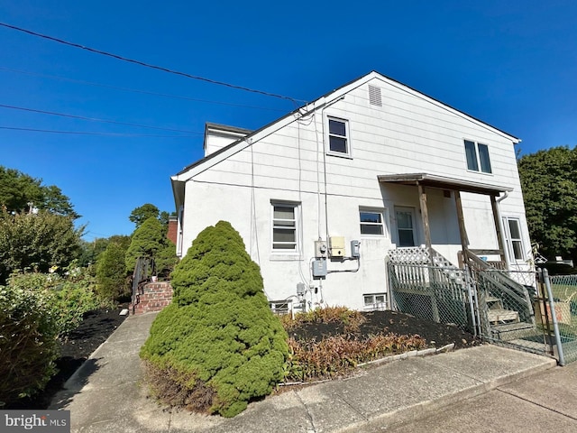 view of front of home