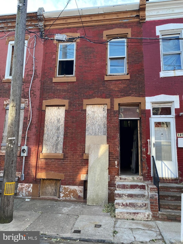 view of townhome / multi-family property