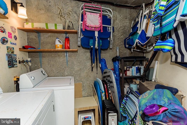 laundry area featuring washer and clothes dryer