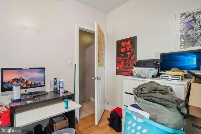 office space with hardwood / wood-style floors