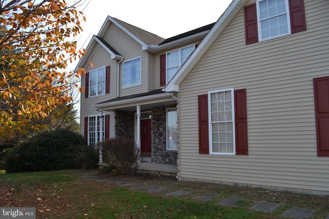 view of front facade