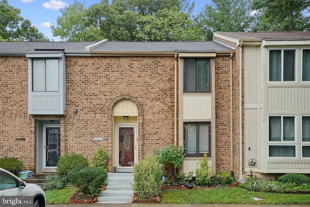 view of townhome / multi-family property