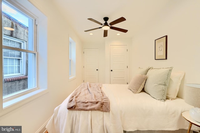 bedroom featuring ceiling fan