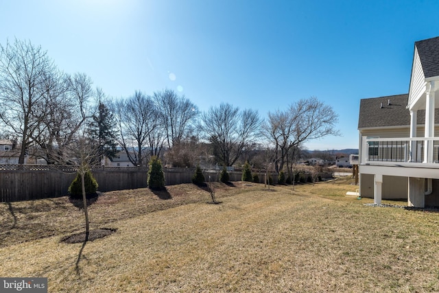 view of yard featuring fence