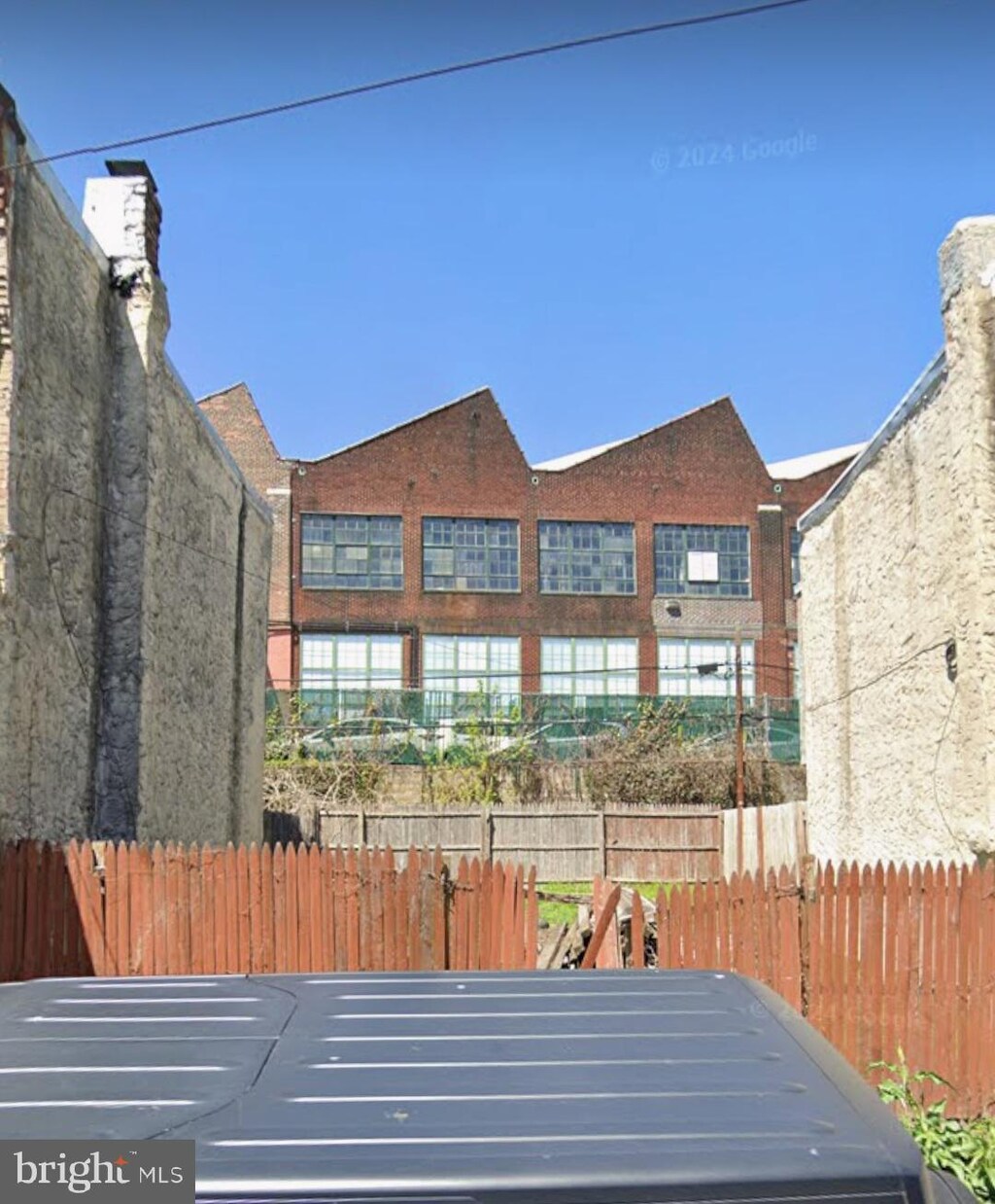 2671 Deacon St, Philadelphia, PA 19129