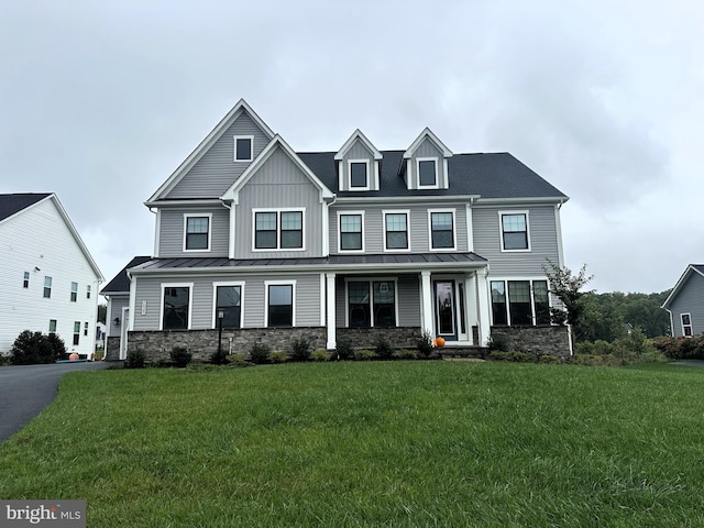 view of front of house with a front yard