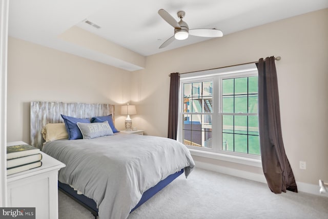 bedroom featuring carpet and ceiling fan