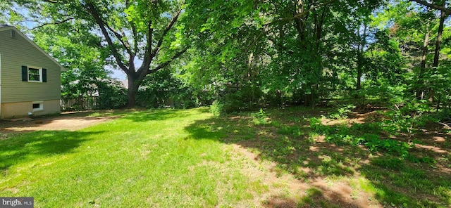 6130 Pine Knoll Dr, Harrisburg, PA 17111 - view of yard