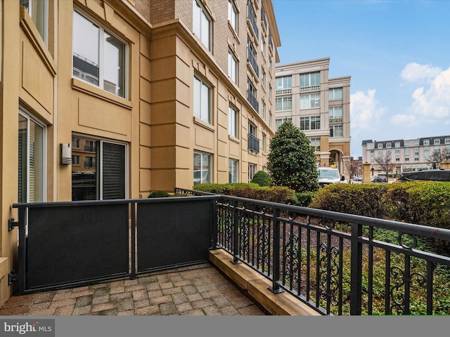 5 Park Pl Unit 102, Annapolis, MD 21401 - view of balcony