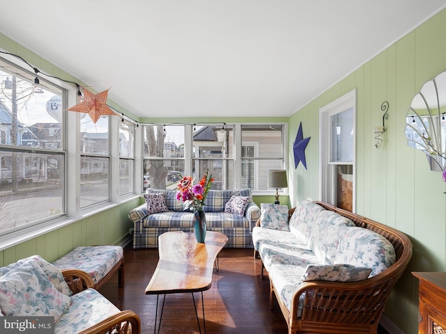 view of sunroom / solarium