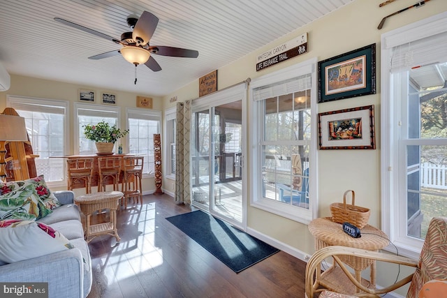 sunroom / solarium with ceiling fan