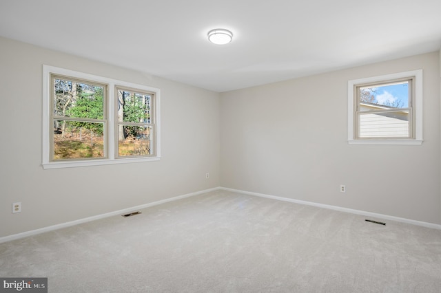 empty room featuring carpet