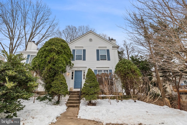 view of front of property