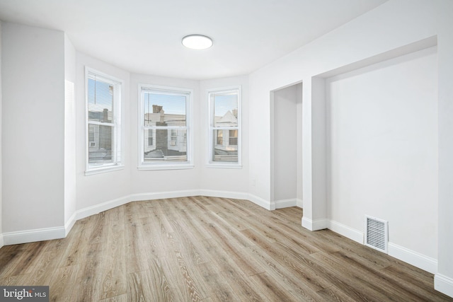 empty room featuring light hardwood / wood-style flooring