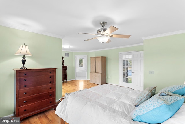 bedroom with multiple windows, crown molding, ceiling fan, and light hardwood / wood-style floors