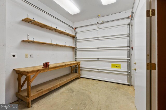 12330 Potomac View Rd, Newburg, MD 20664 - view of garage