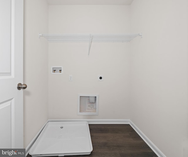 635 Corbit Dr, Middletown, DE 19709 - laundry area featuring hookup for an electric dryer, hookup for a washing machine, dark wood finished floors, and baseboards