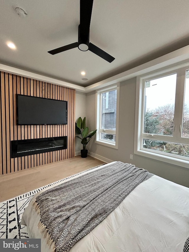 bedroom with carpet flooring and ceiling fan