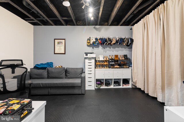6616 Osborne Hill Dr, Upper Marlboro, MD 20772 - view of living area