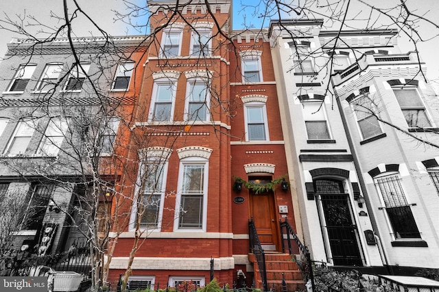 view of townhome / multi-family property