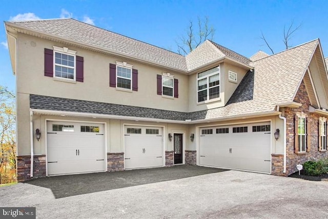 view of front of house featuring a garage