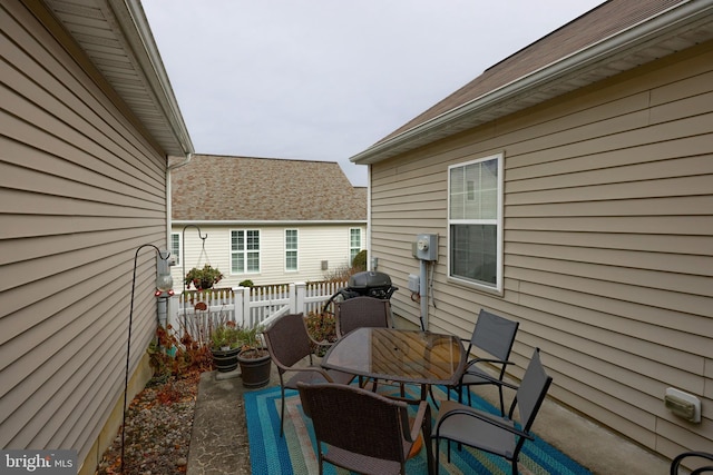 view of patio featuring outdoor dining space