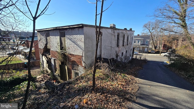 view of property exterior