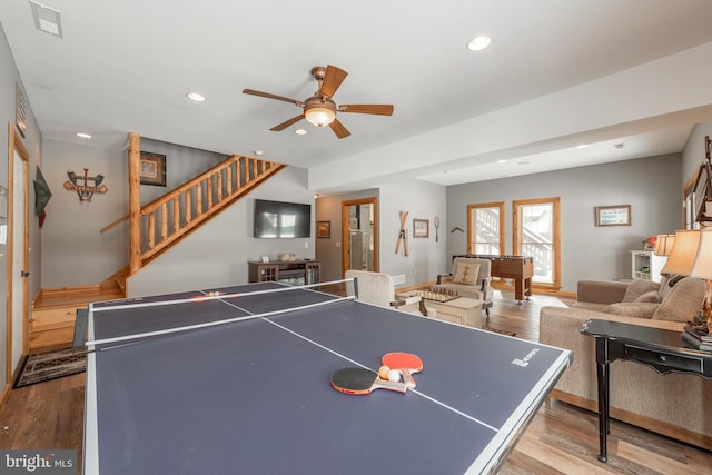 recreation room with ceiling fan, light hardwood / wood-style flooring, and billiards