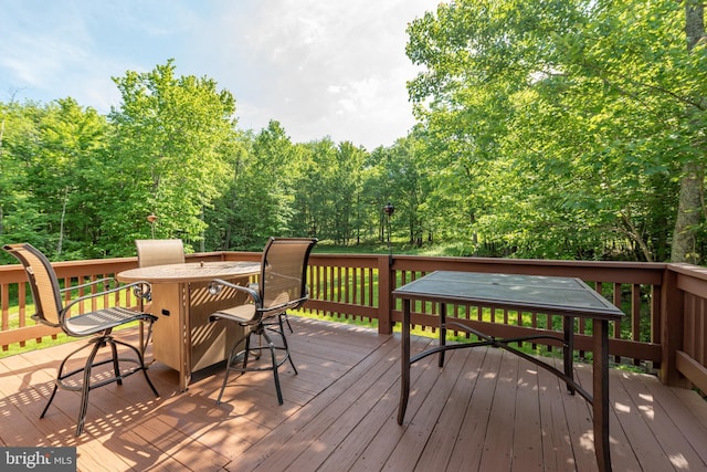 219 Mountaintop Rd, Mc Henry, MD 21541 - deck with outdoor dining space