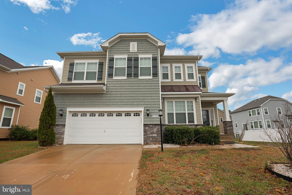 view of front of house with a garage