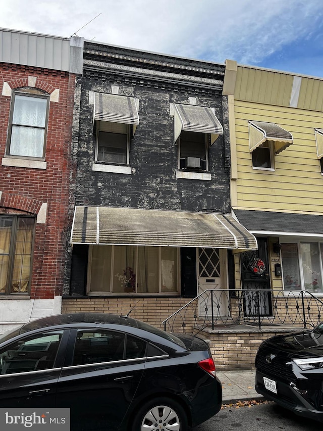 view of townhome / multi-family property