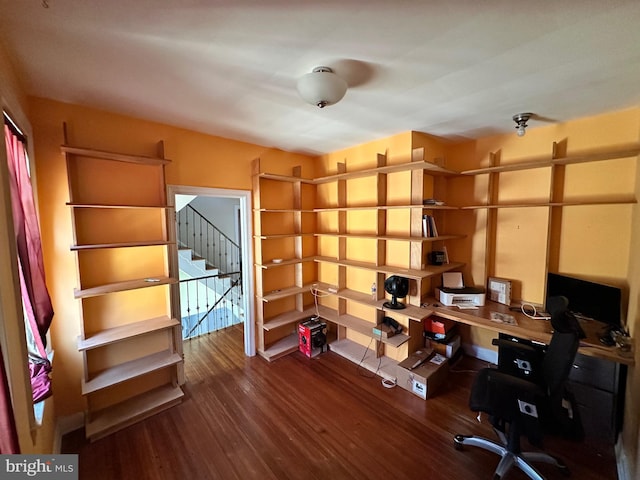 office area with dark hardwood / wood-style floors