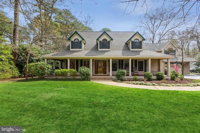 view of front of property featuring a porch and a front lawn