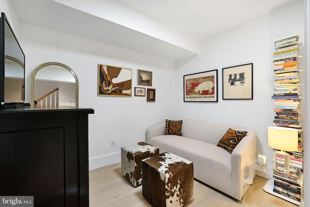 living area with light wood-type flooring