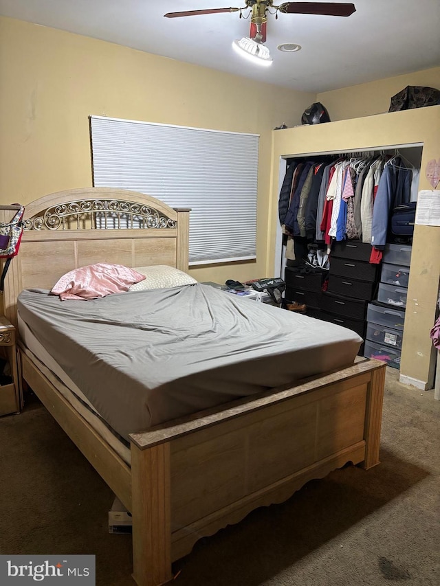 bedroom featuring carpet and ceiling fan