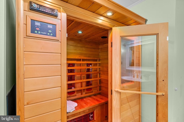 view of sauna with recessed lighting