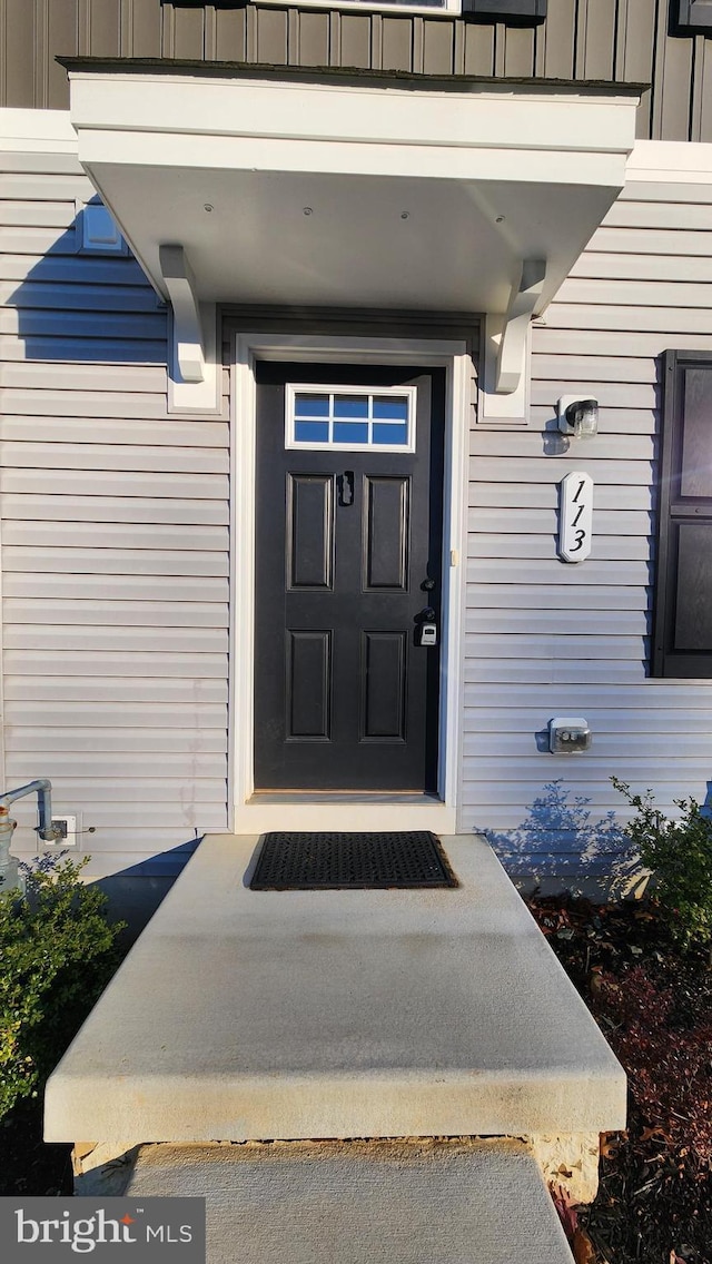 view of entrance to property