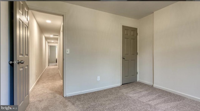 view of carpeted spare room