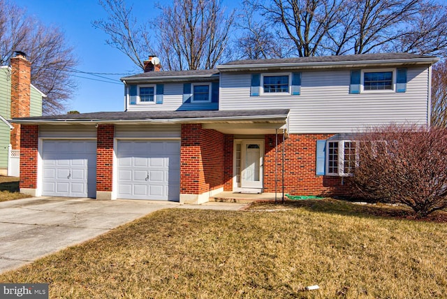 view of front of home with a front lawn