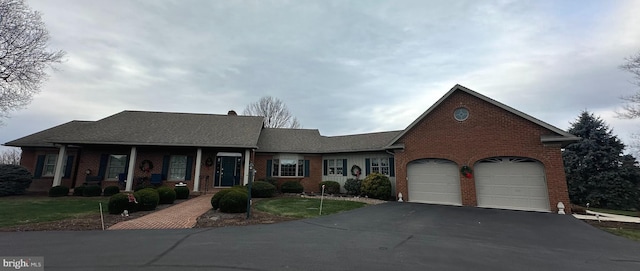 view of front of house featuring a garage